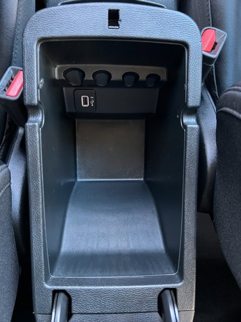 Used 2023 Jeep Cherokee Altitude Lux image 36