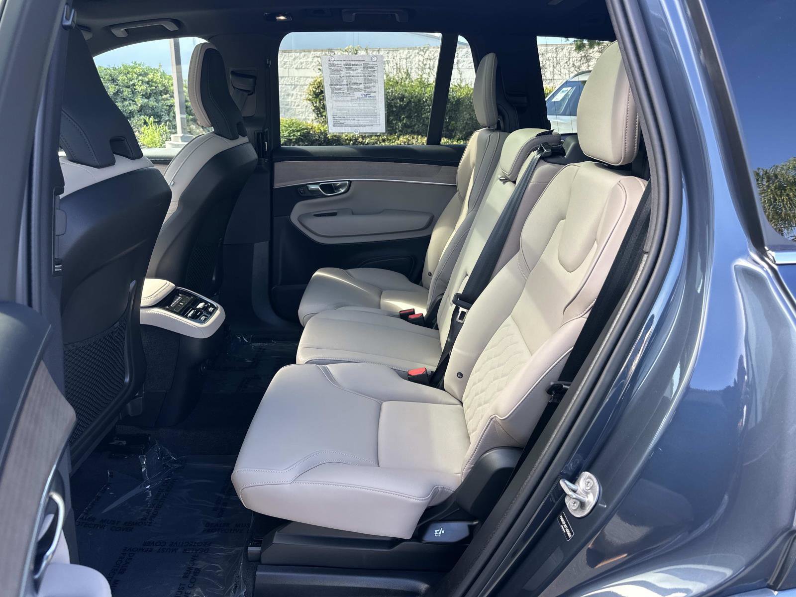 Certified 2026 Volvo XC90 B6 Core image 21