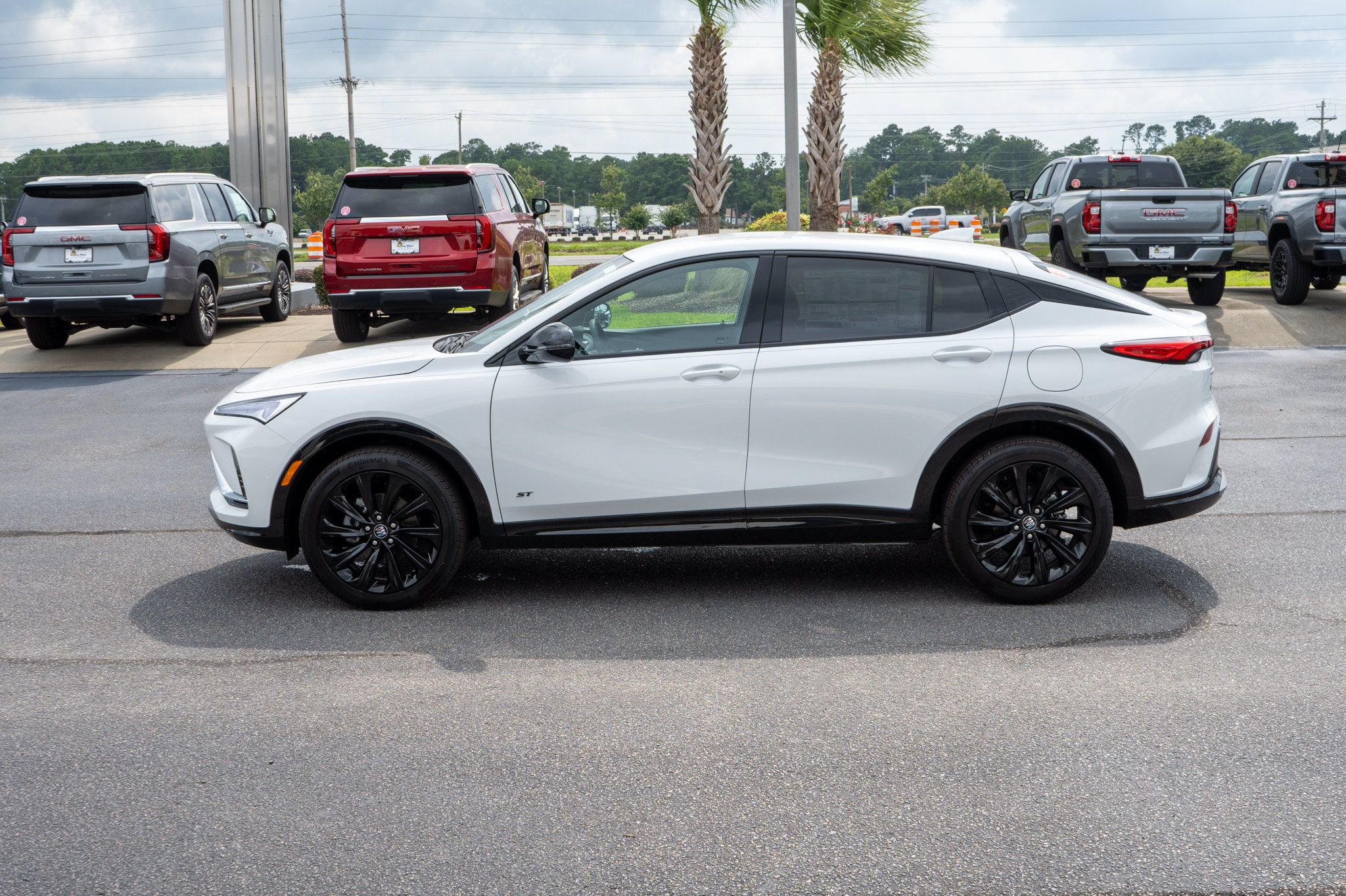 New 2026 Buick Envista Sport Touring w/ Convenience I Package FWD image 6