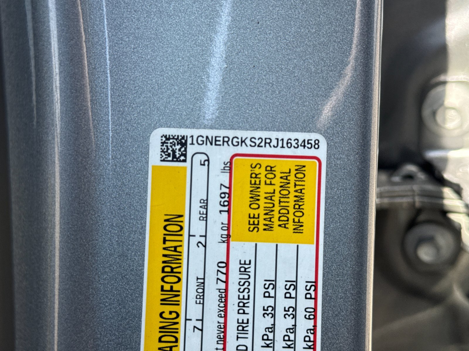 Used 2024 Chevrolet Traverse LT FWD image 28