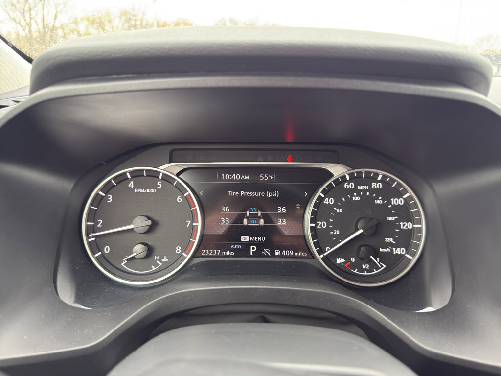 Certified 2025 Nissan Rogue SV AWD/4WD image 17