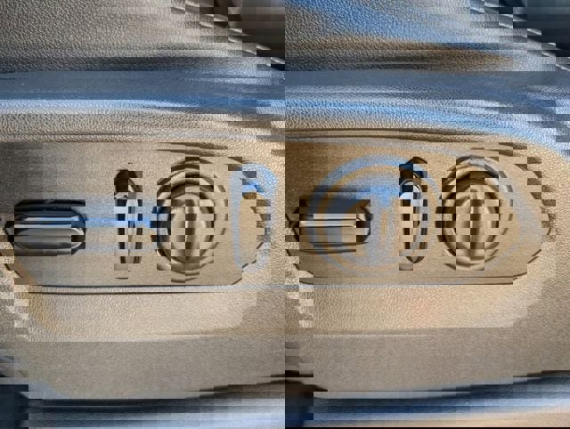 Used 2019 Chevrolet Silverado 1500 LTZ w/ LTZ Premium Package image 25