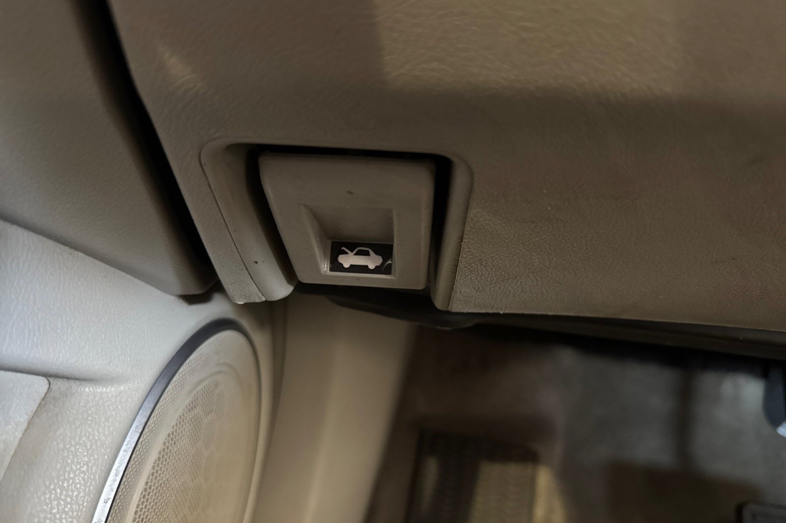 Used 2009 Acura TL FWD image 39