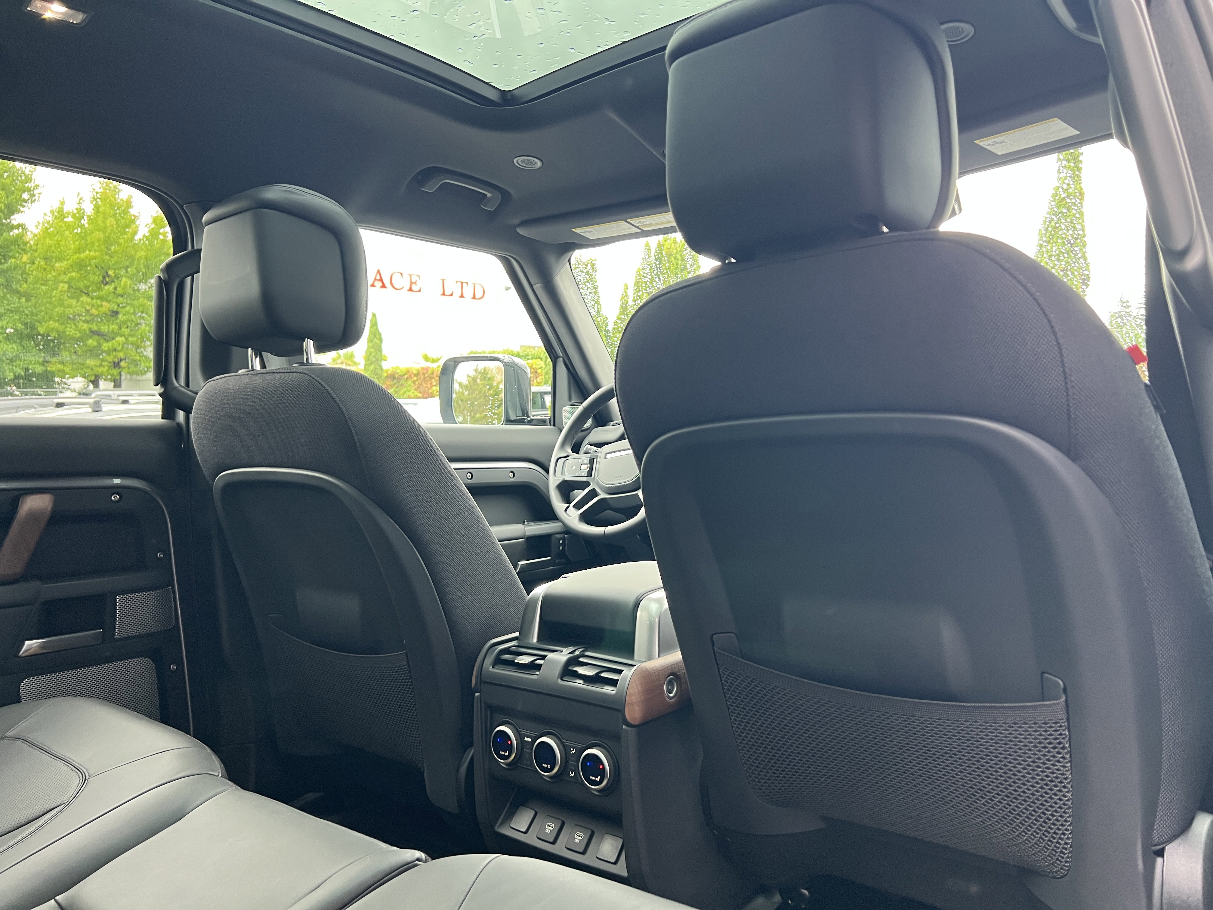 New 2024 Land Rover Defender 130 X image 14