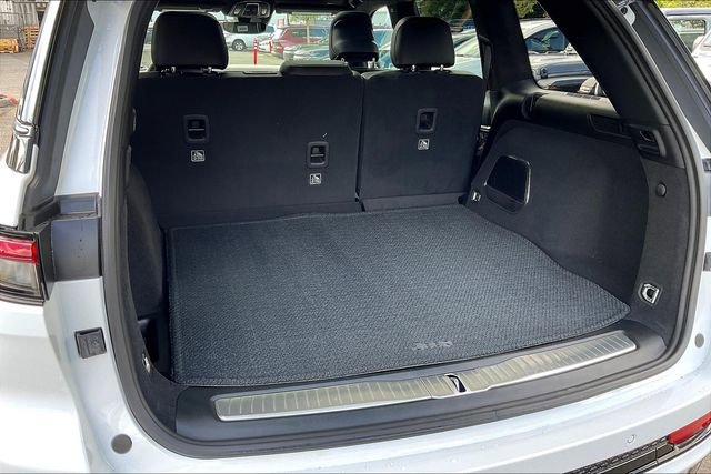 New 2025 Jeep Grand Cherokee Summit AWD/4WD image 22