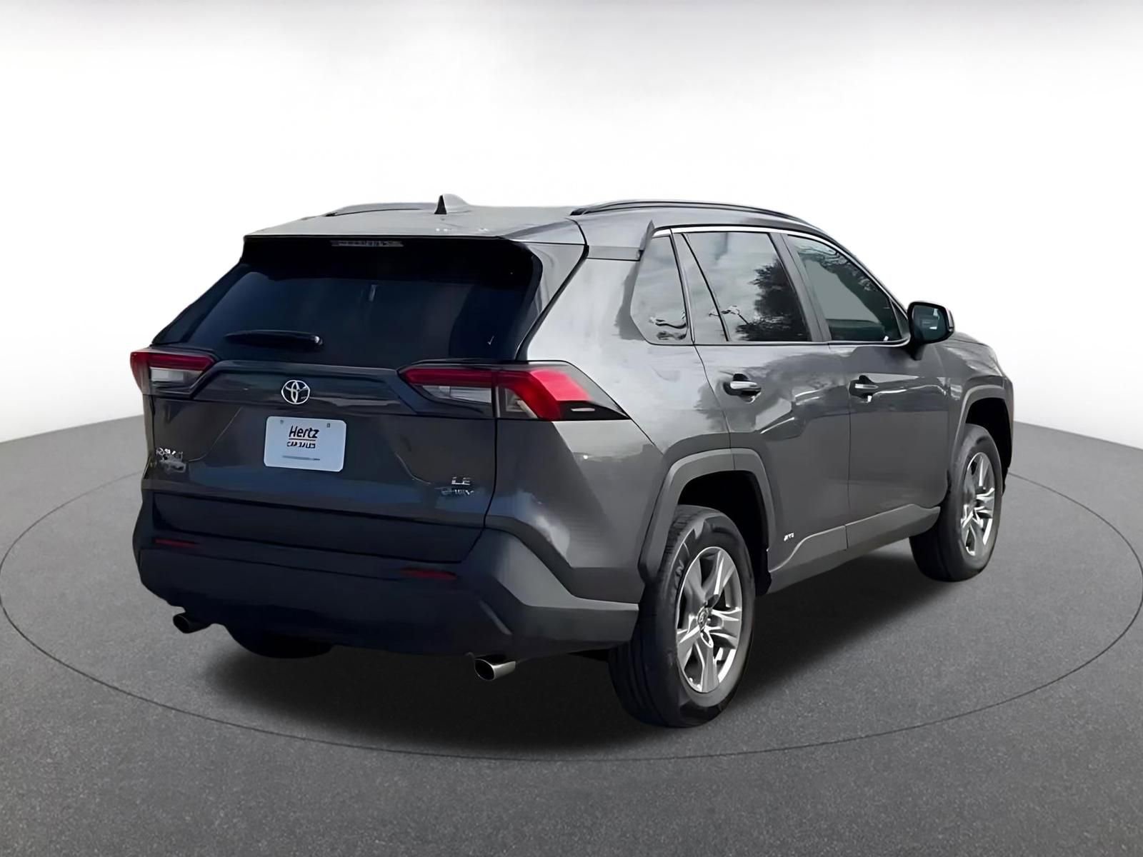 Used 2025 Toyota RAV4 LE image 15