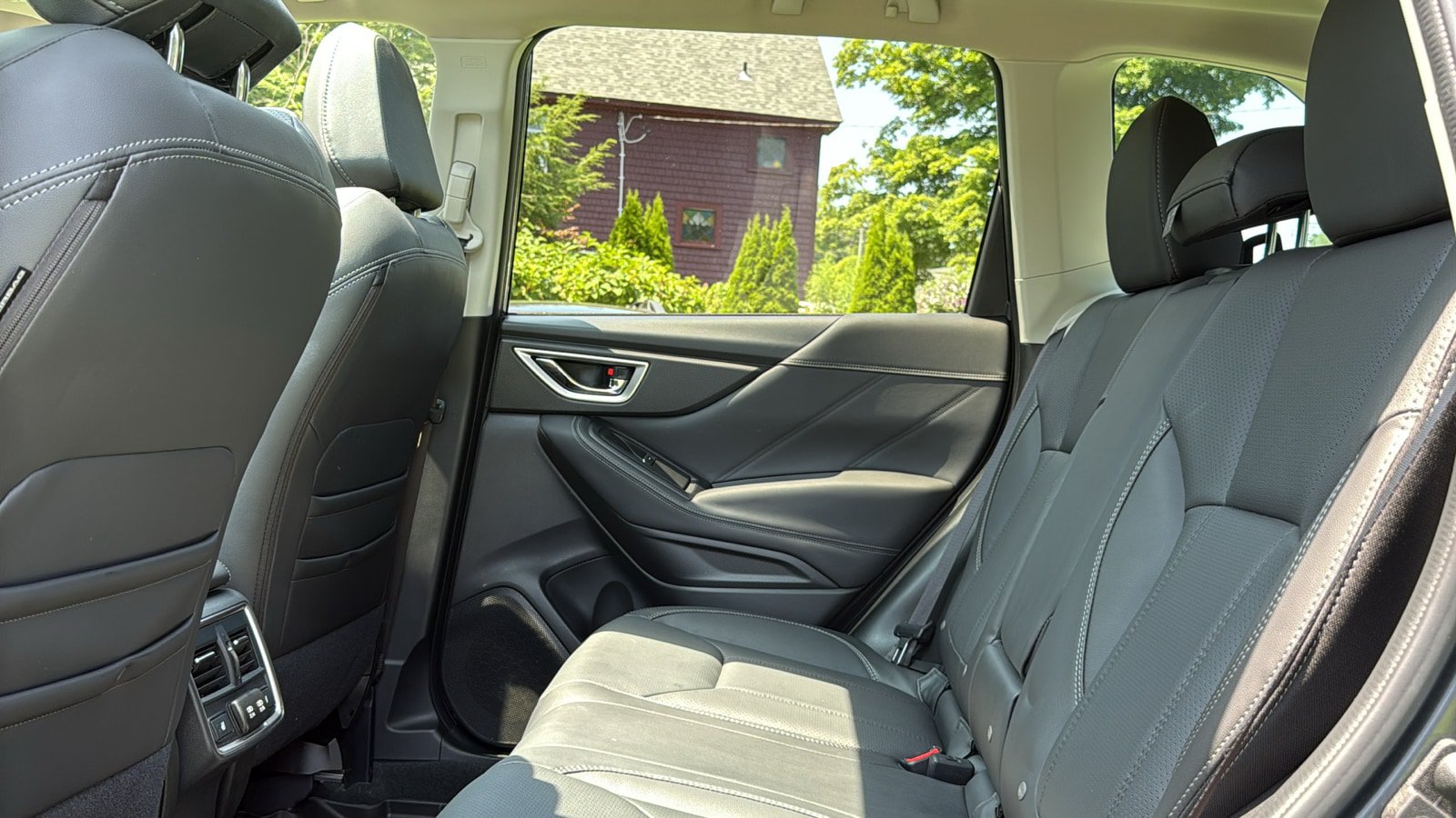 Certified 2024 Subaru Forester Touring AWD/4WD image 22