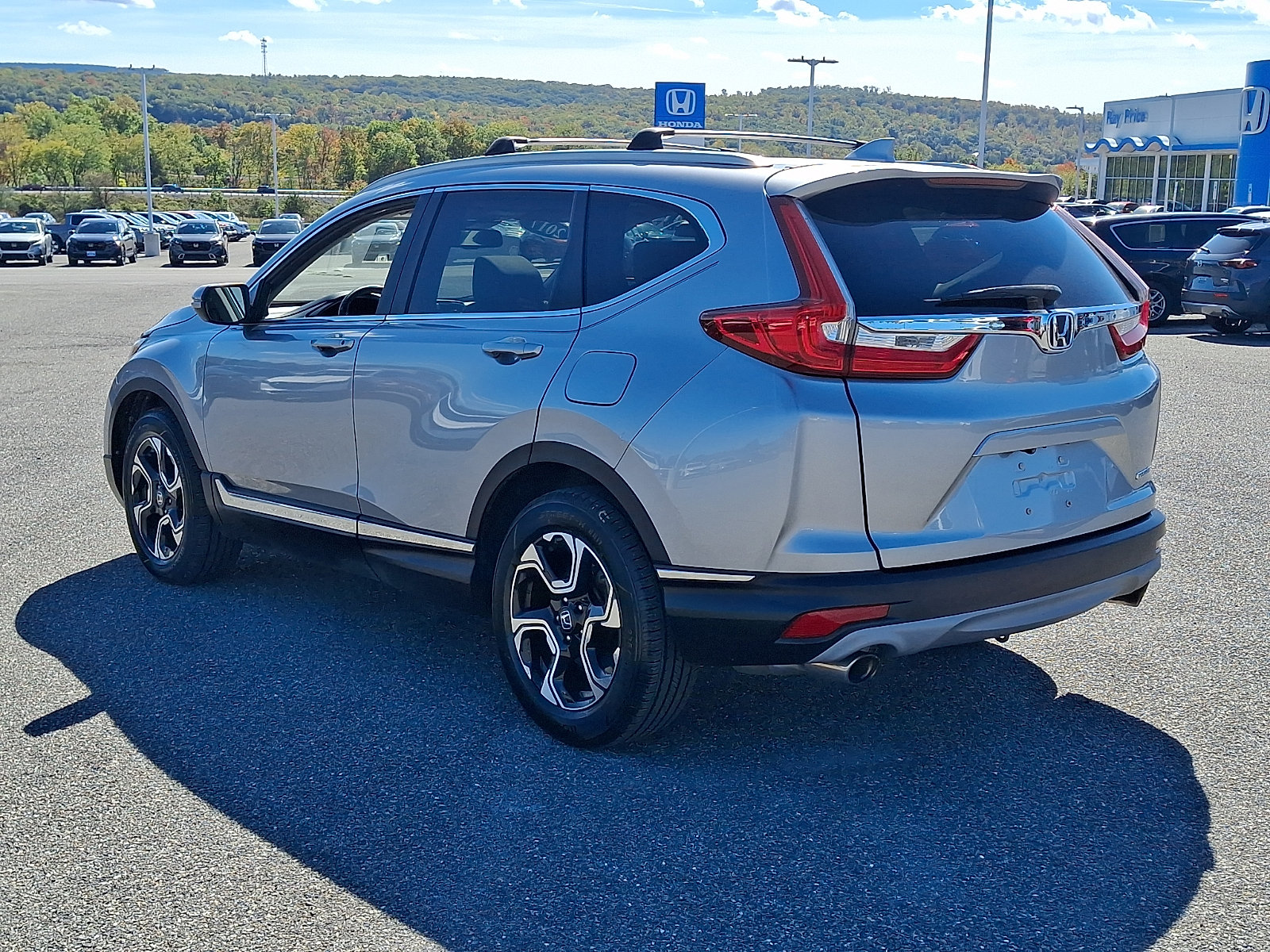 Used 2017 Honda CR-V Touring image 5