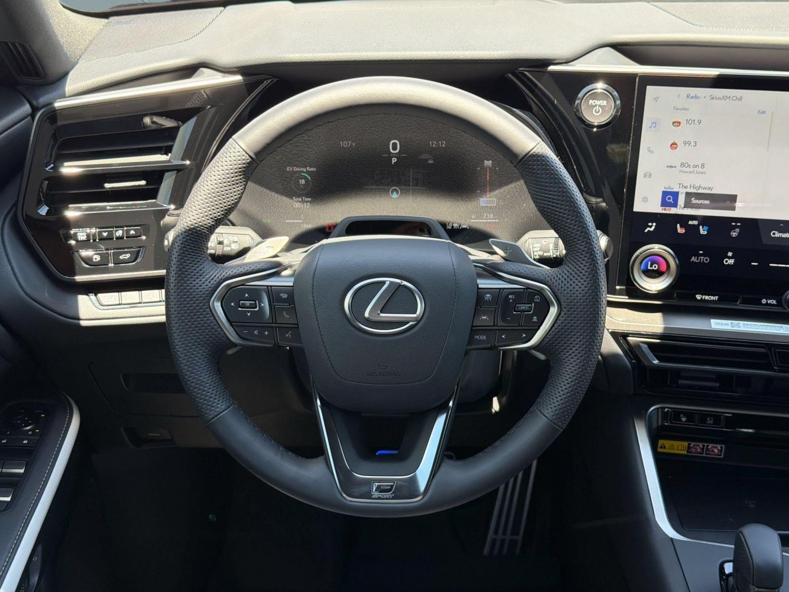 Used 2026 Lexus TX 500h AWD w/ Technology Package image 16