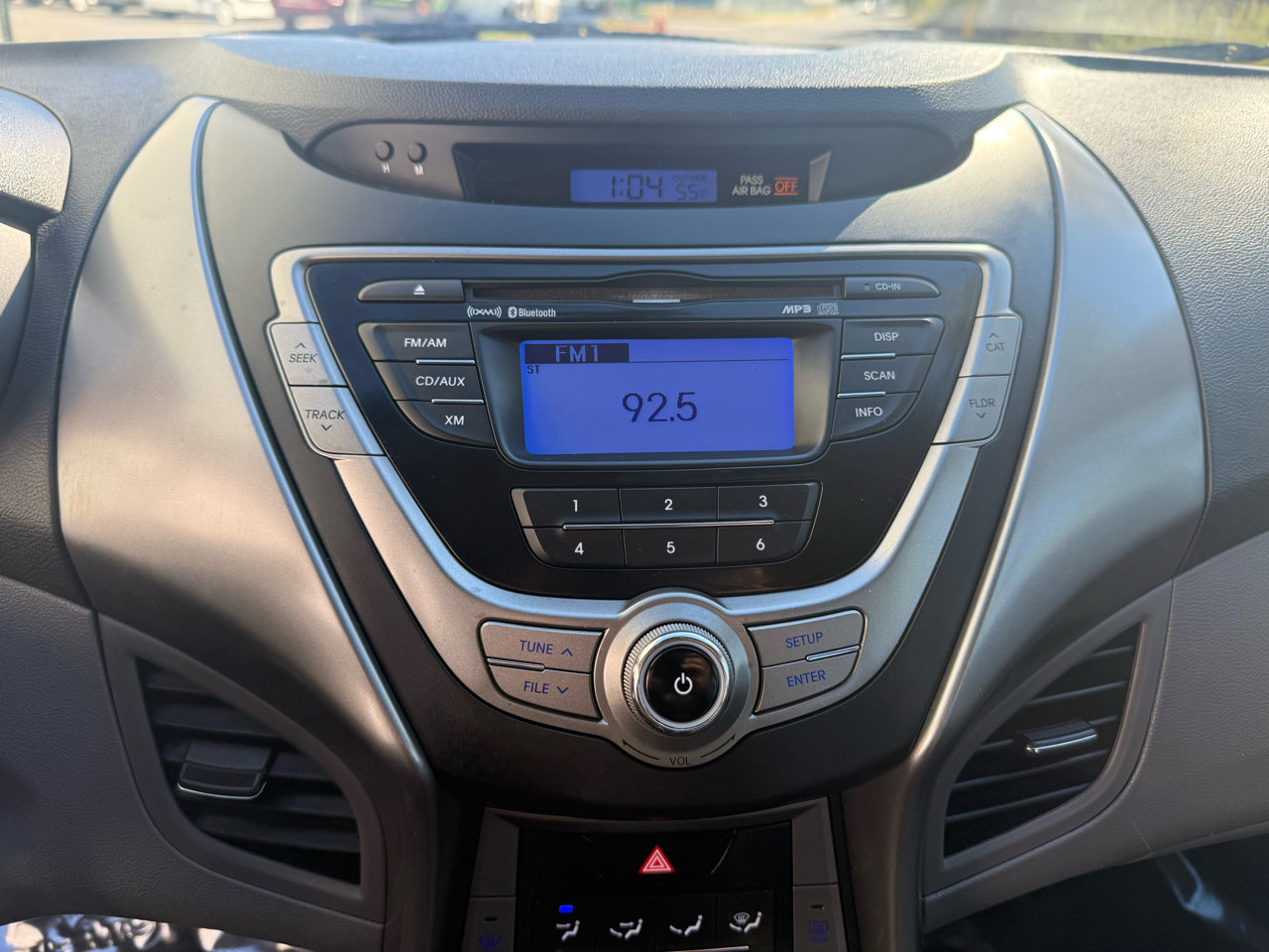 Used 2013 Hyundai Elantra GLS w/ Preferred Pkg image 24