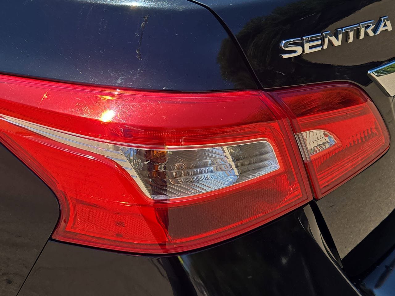 Used 2019 Nissan Sentra SV FWD image 20