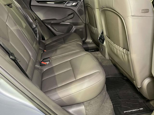 New 2026 Porsche Macan AWD/4WD image 23