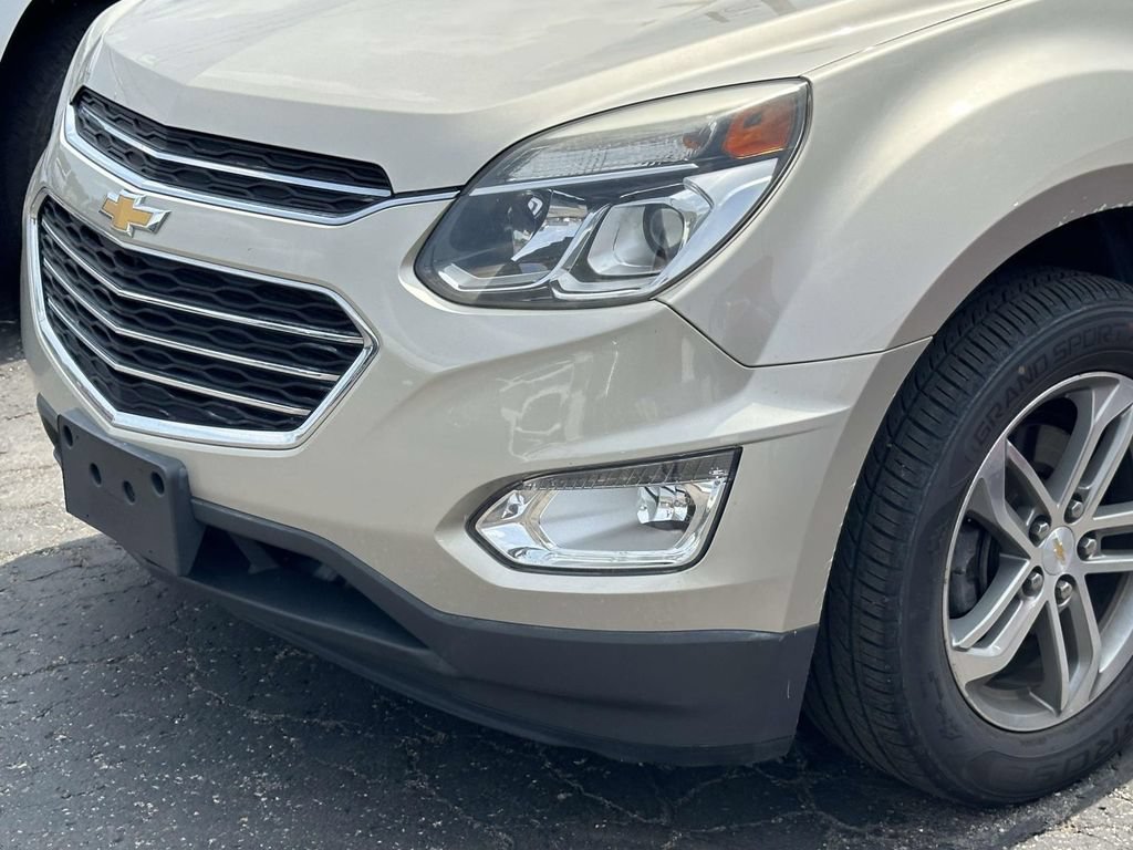 Used 2016 Chevrolet Equinox LTZ w/ Enhanced Convenience Package FWD image 6