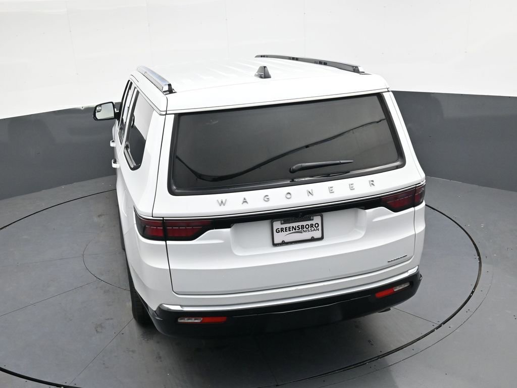 Used 2024 Jeep Wagoneer L Series II w/ Flexible Seating Group image 24