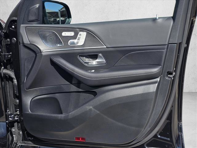 Used 2025 Mercedes-Benz GLE 350 4MATIC image 11