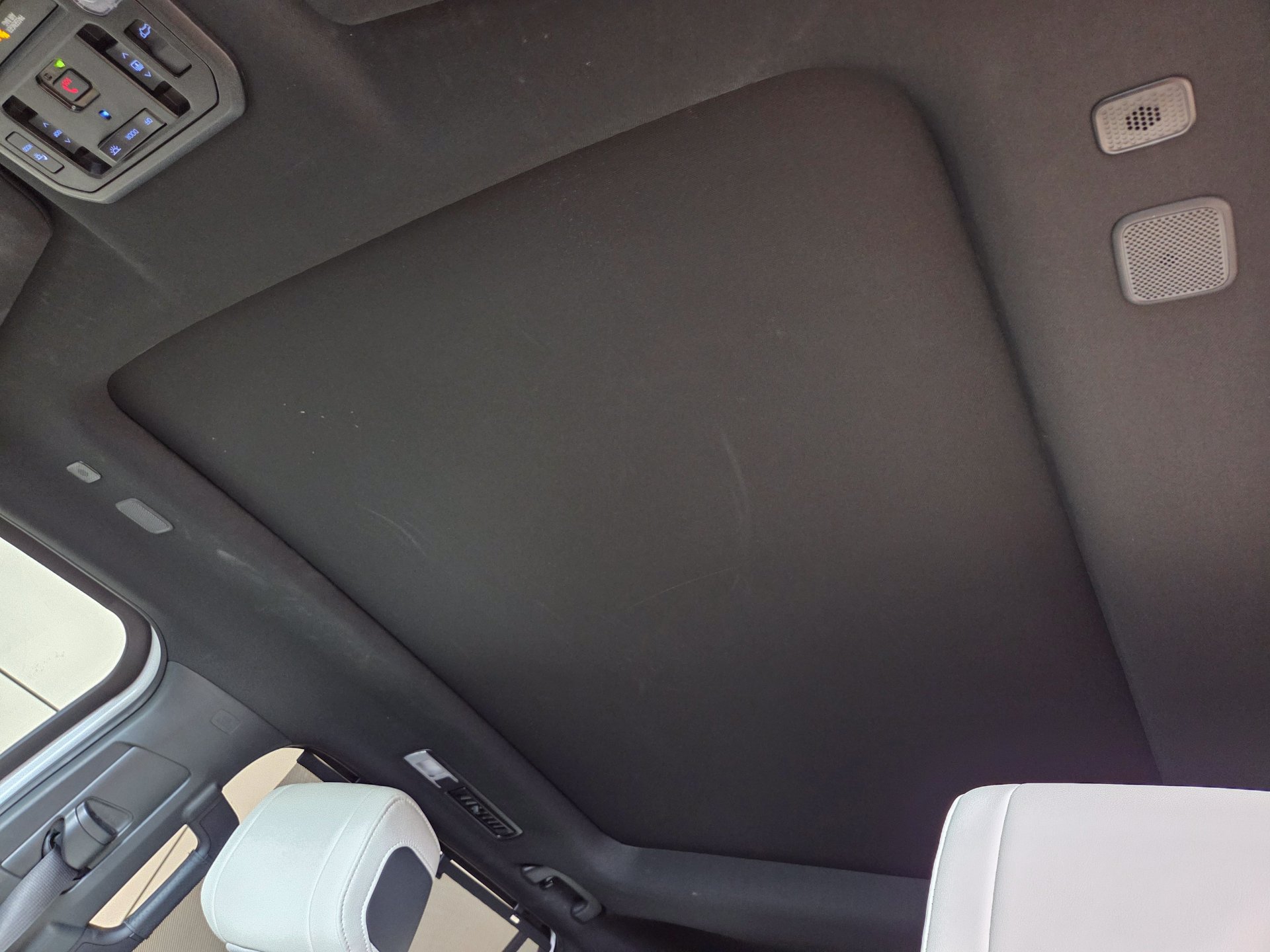 Used 2024 Toyota Sequoia Capstone AWD/4WD image 10