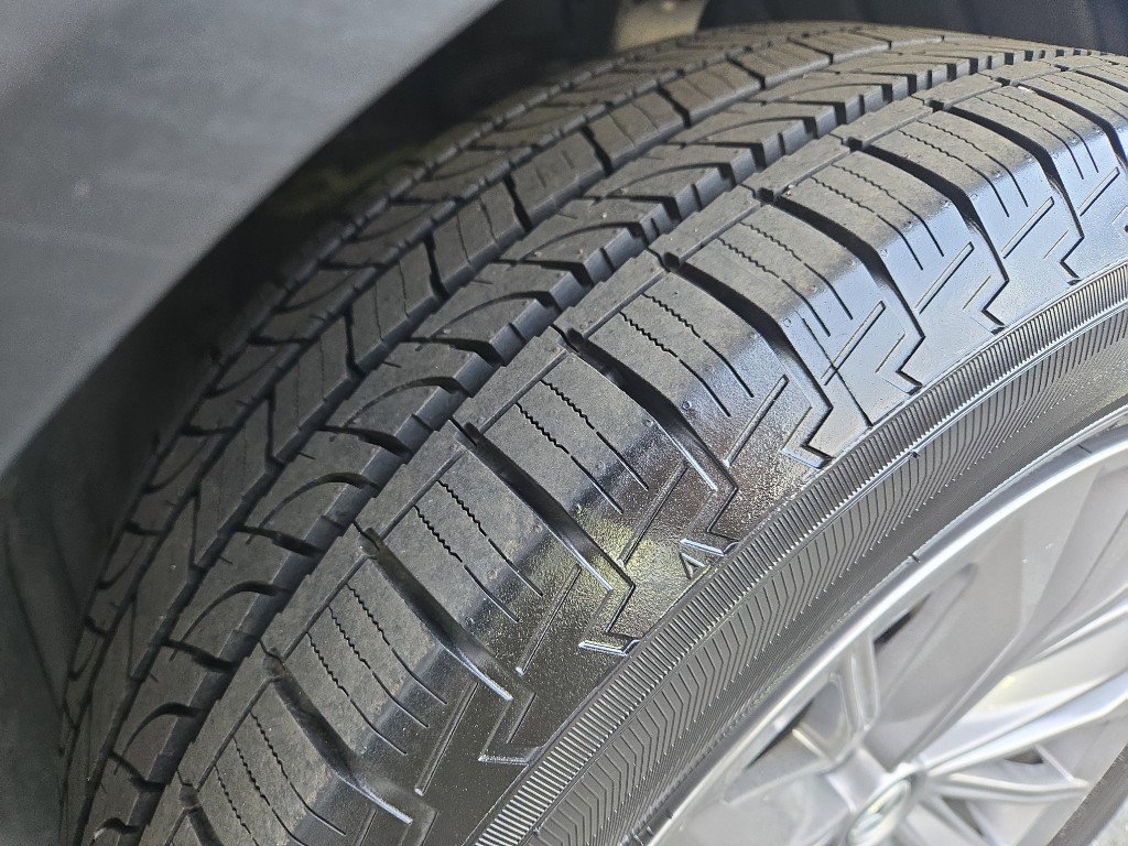 Used 2024 MAZDA CX-90 Plug-In Hybrid w/ Preferred image 10