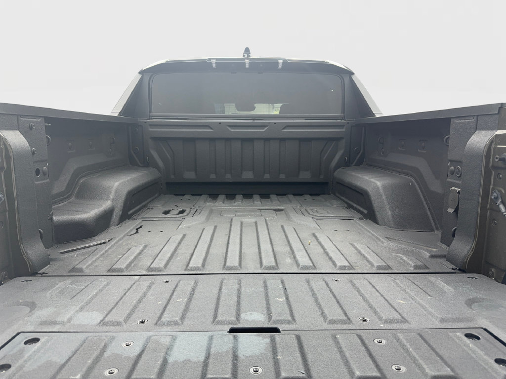 Used 2025 GMC Hummer EV 3X AWD/4WD image 18
