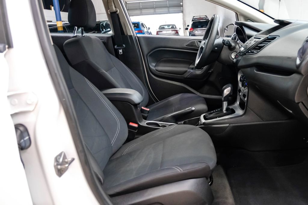 Used 2019 Ford Fiesta SE FWD image 33