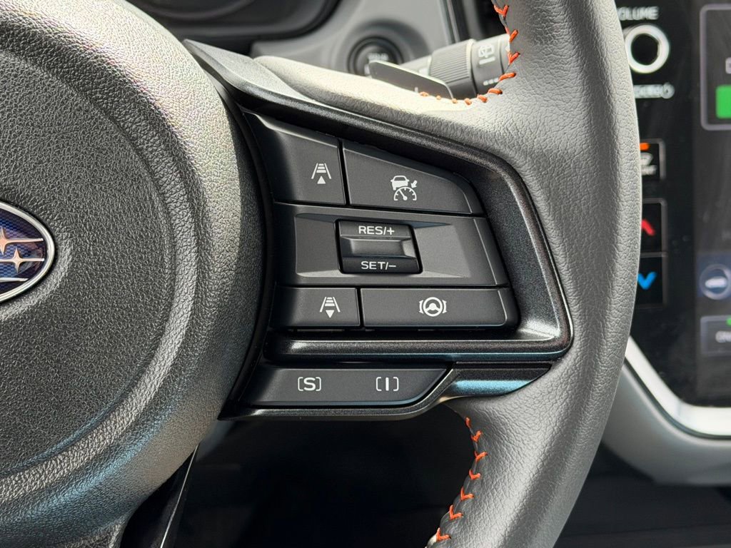 Used 2025 Subaru Crosstrek 2.5i Limited image 12