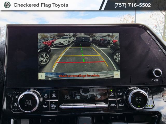 Used 2023 Toyota Highlander Limited image 16