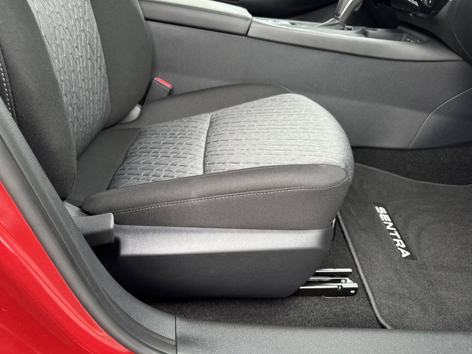 New 2027 Nissan Sentra SV w/ SV Convenience Package FWD image 28