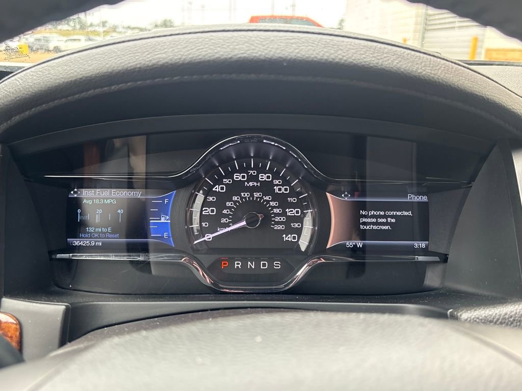 Used 2014 Lincoln MKS w/ Equipment Group 101A image 20