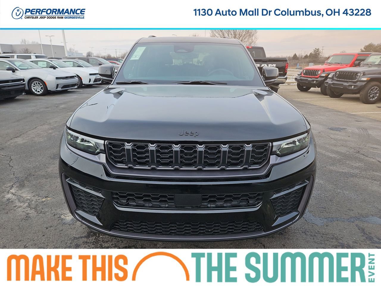 New 2026 Jeep Grand Cherokee Altitude AWD/4WD image 2