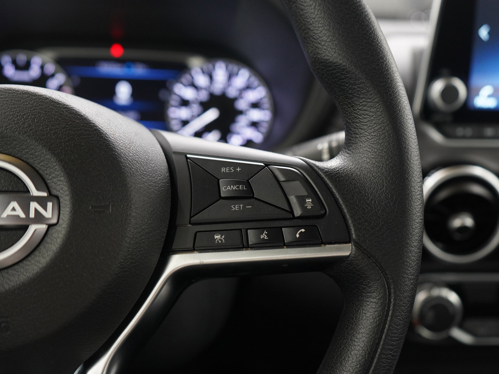 Used 2024 Nissan Sentra SV image 25