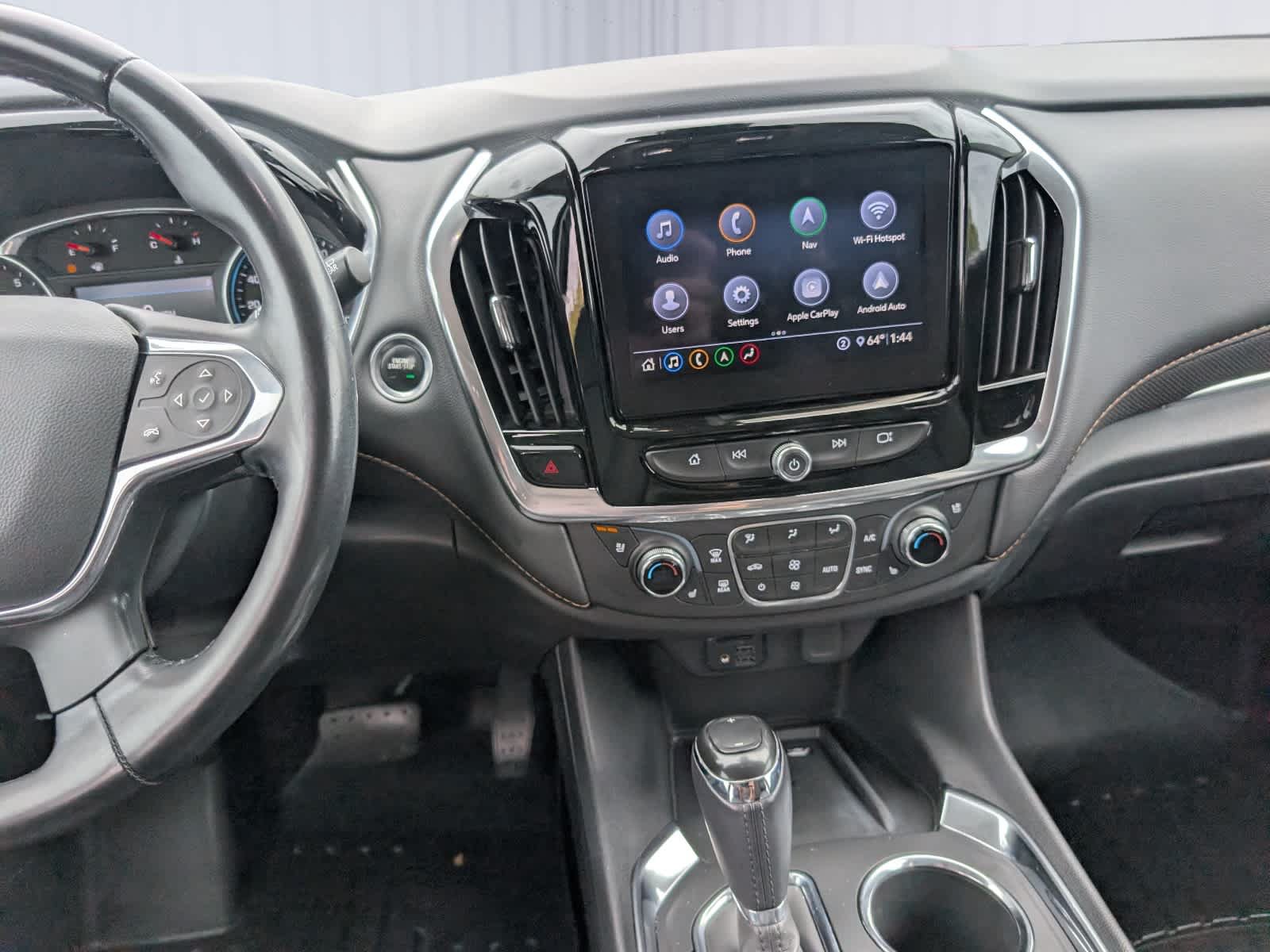 Used 2020 Chevrolet Traverse Premier AWD/4WD image 19