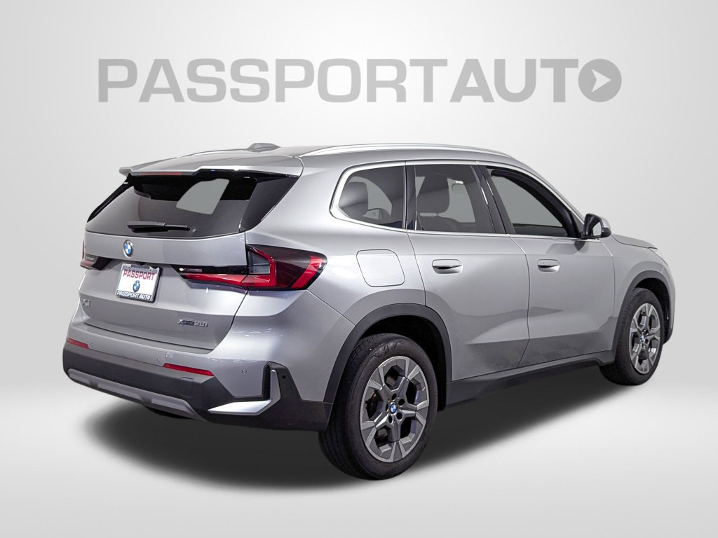 Certified 2023 BMW X1 xDrive28i w/ Convenience Package AWD/4WD image 7