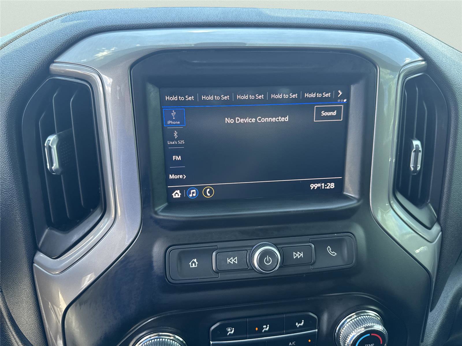 Used 2021 GMC Sierra 1500 4x4 Crew Cab w/ Sierra Value Package image 24