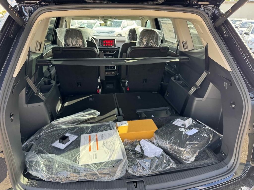 New 2026 Volkswagen Atlas SEL Premium R-Line image 27