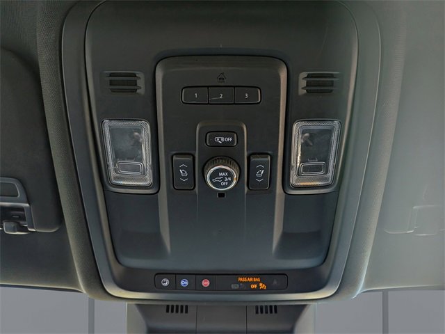 Used 2021 Cadillac Escalade Luxury image 23