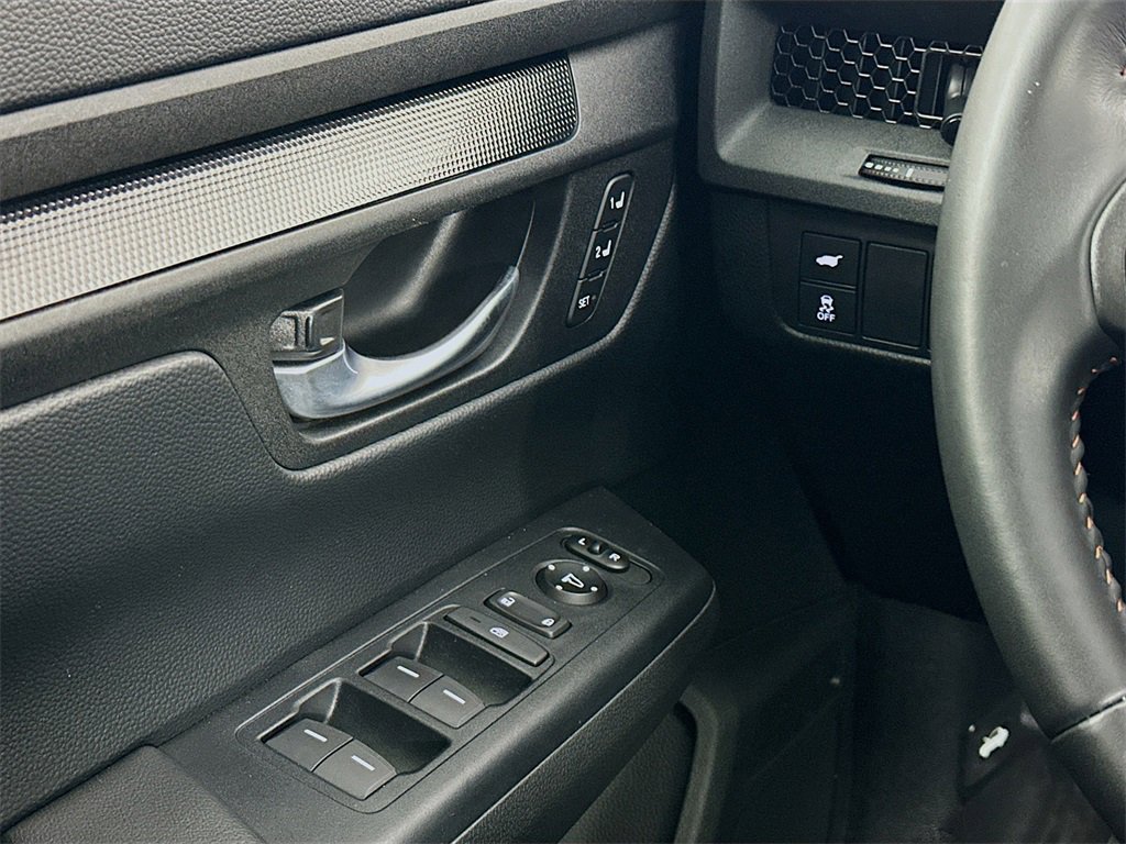 Certified 2024 Honda CR-V Sport-L image 17