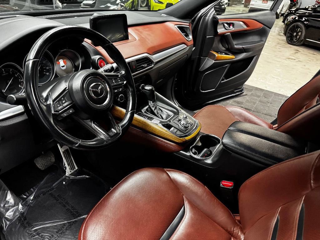 Used 2017 MAZDA CX-9 Signature image 32