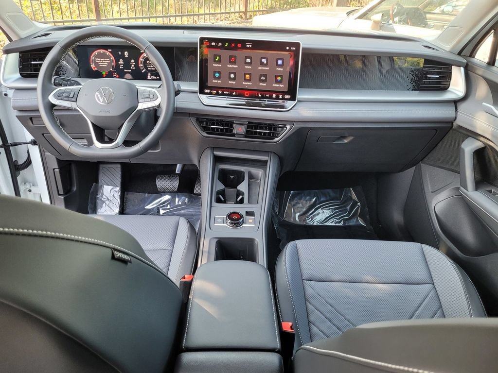 New 2026 Volkswagen Tiguan SE AWD/4WD image 15