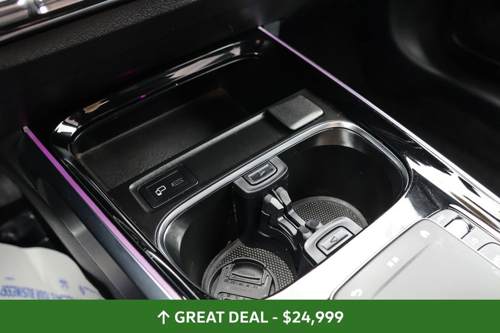 Used 2021 Mercedes-Benz GLB 250 image 49