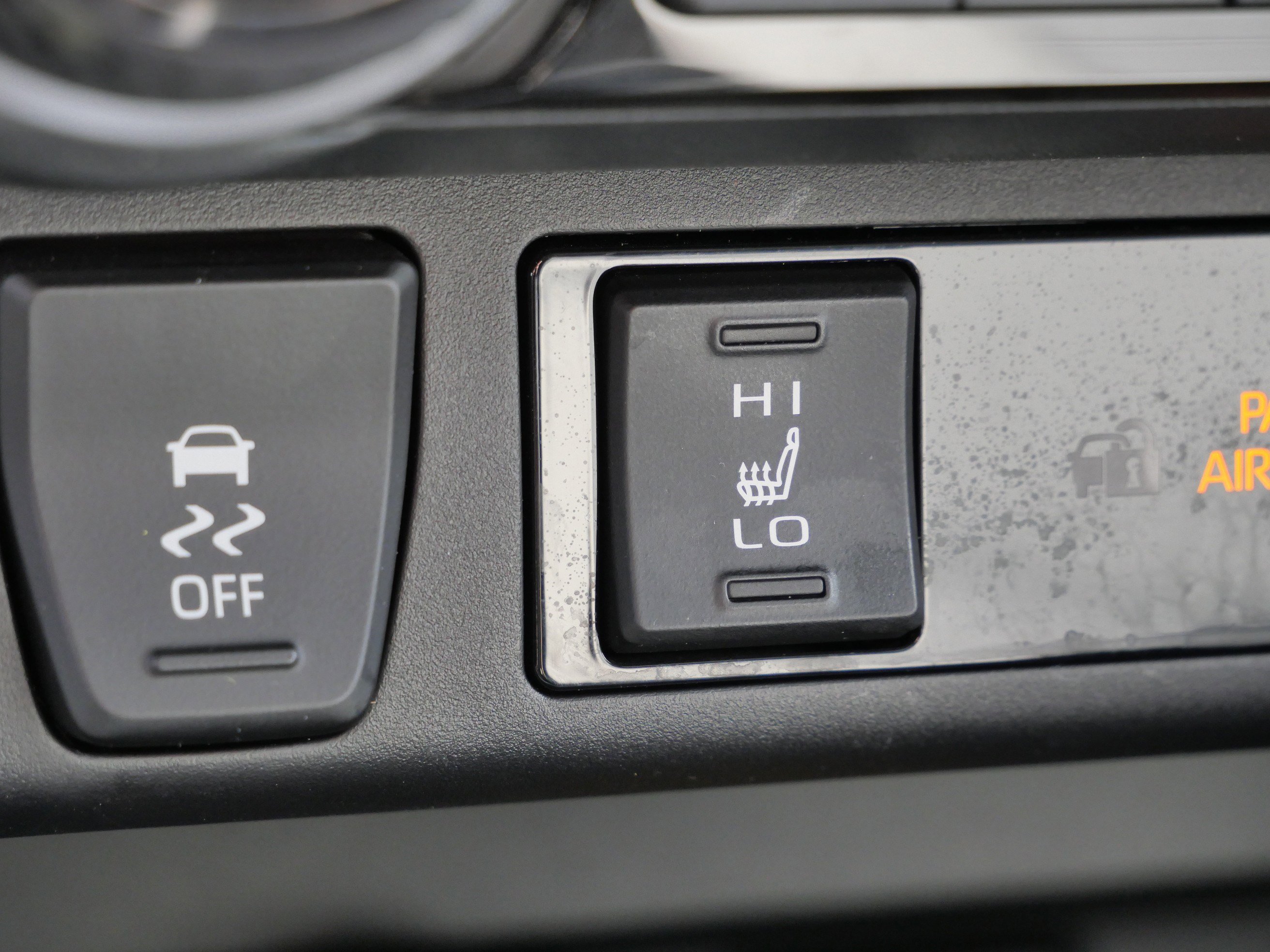 Used 2025 Toyota RAV4 XLE Premium w/ Weather Package image 30