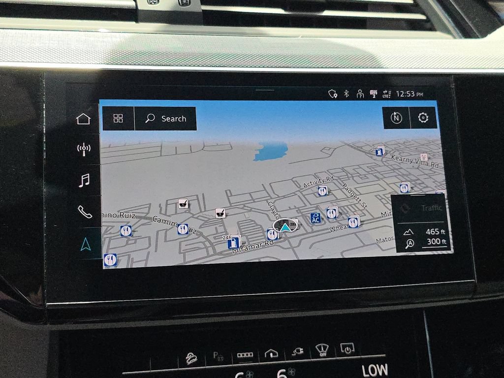 Certified 2024 Audi Q8 e-tron Prestige w/ Prestige Package AWD/4WD image 28