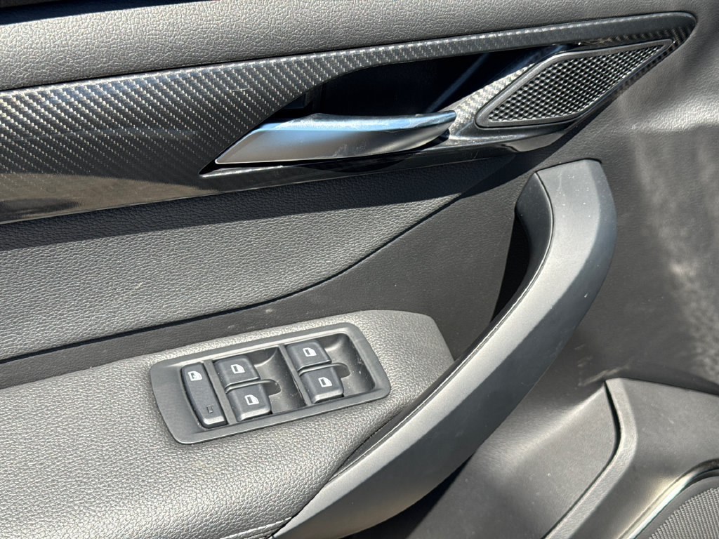 New 2027 VinFast VF 8 Eco AWD/4WD image 28