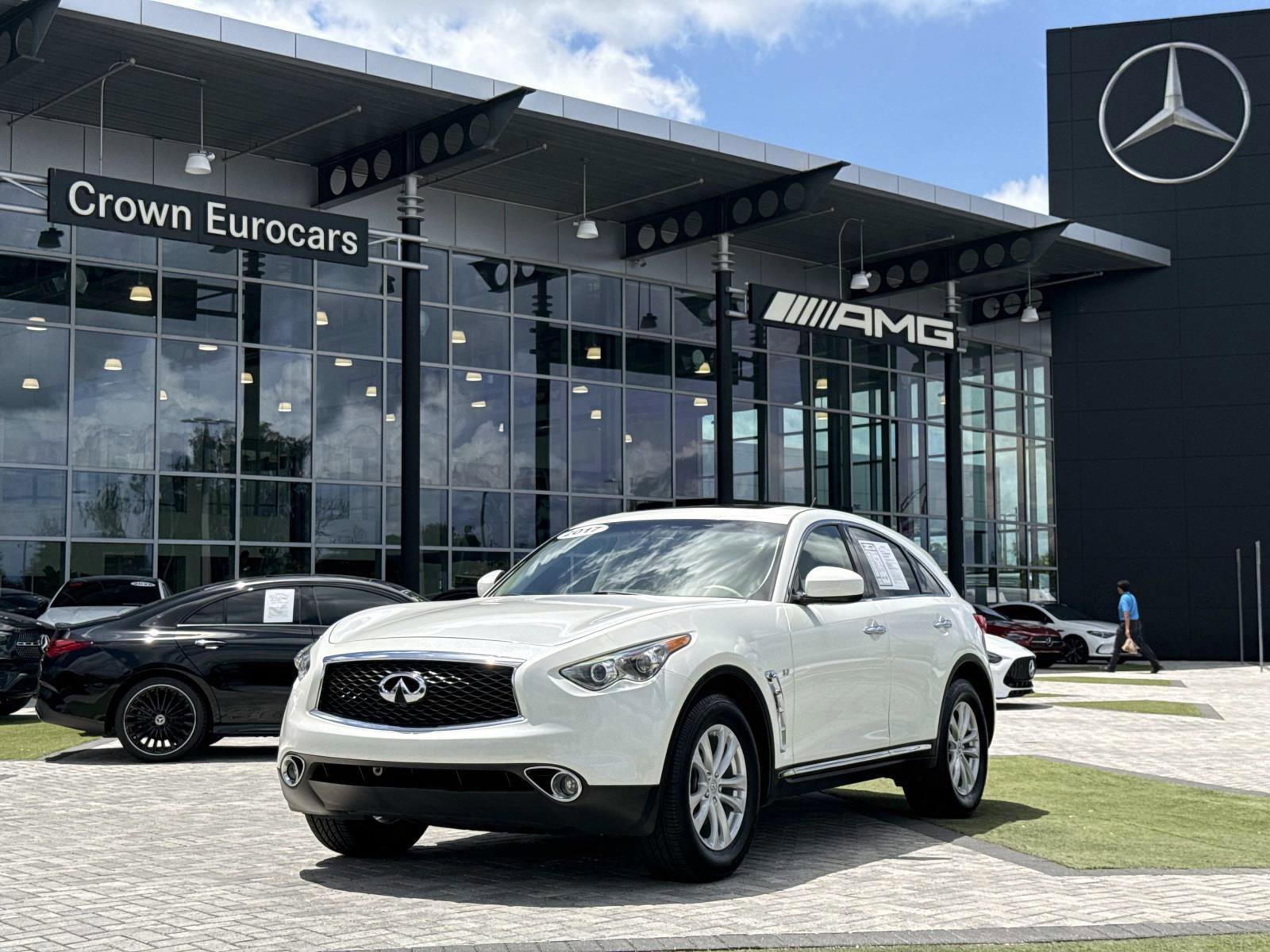 Used 2017 INFINITI QX70 2WD