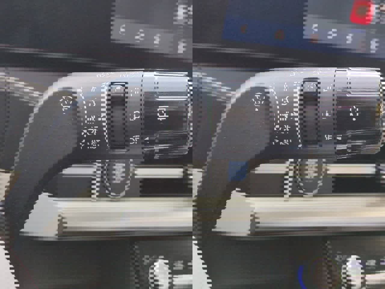 Used 2024 Hyundai Santa Fe SE image 26