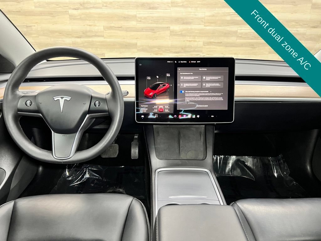 Used 2022 Tesla Model 3 Standard Range RWD image 2