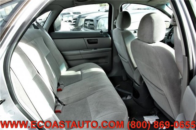 Used 2006 Ford Taurus SE image 11