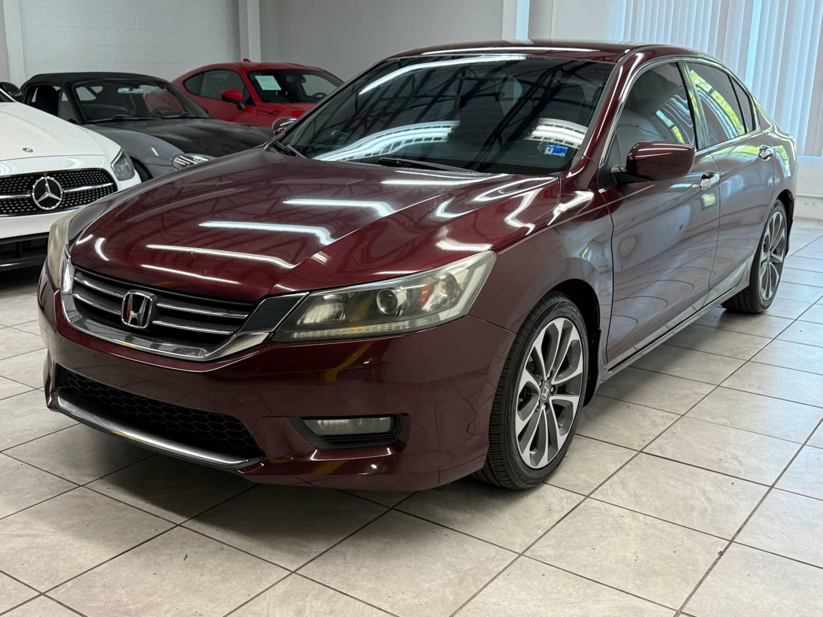 Used 2015 Honda Accord Sport image 3