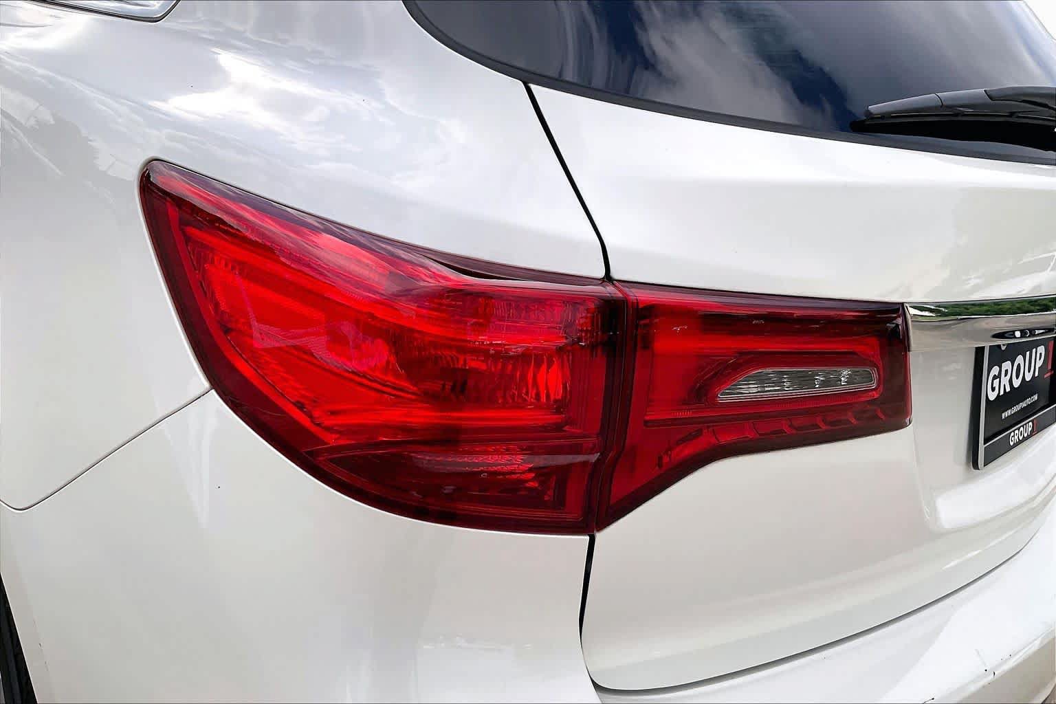 Used 2017 Acura MDX FWD w/ Technology Package image 26