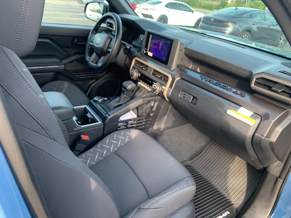 New 2026 Toyota Tacoma SR5 AWD/4WD image 17