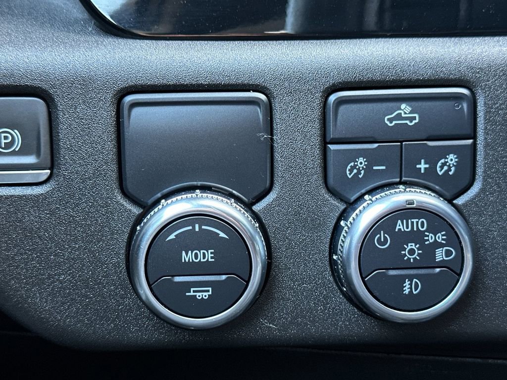 Used 2024 GMC Sierra 1500 Elevation image 29