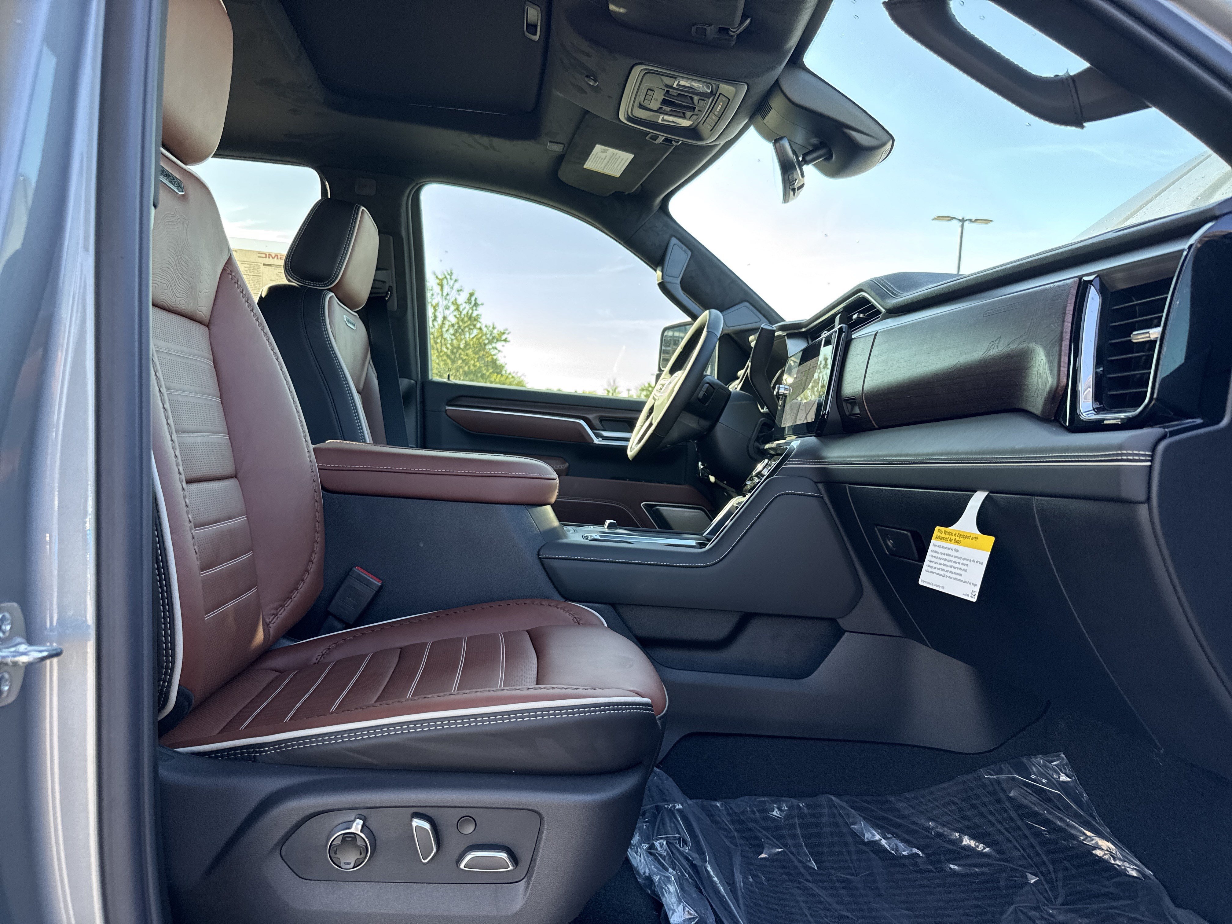 New 2026 GMC Sierra 2500 Denali Ultimate AWD/4WD image 30